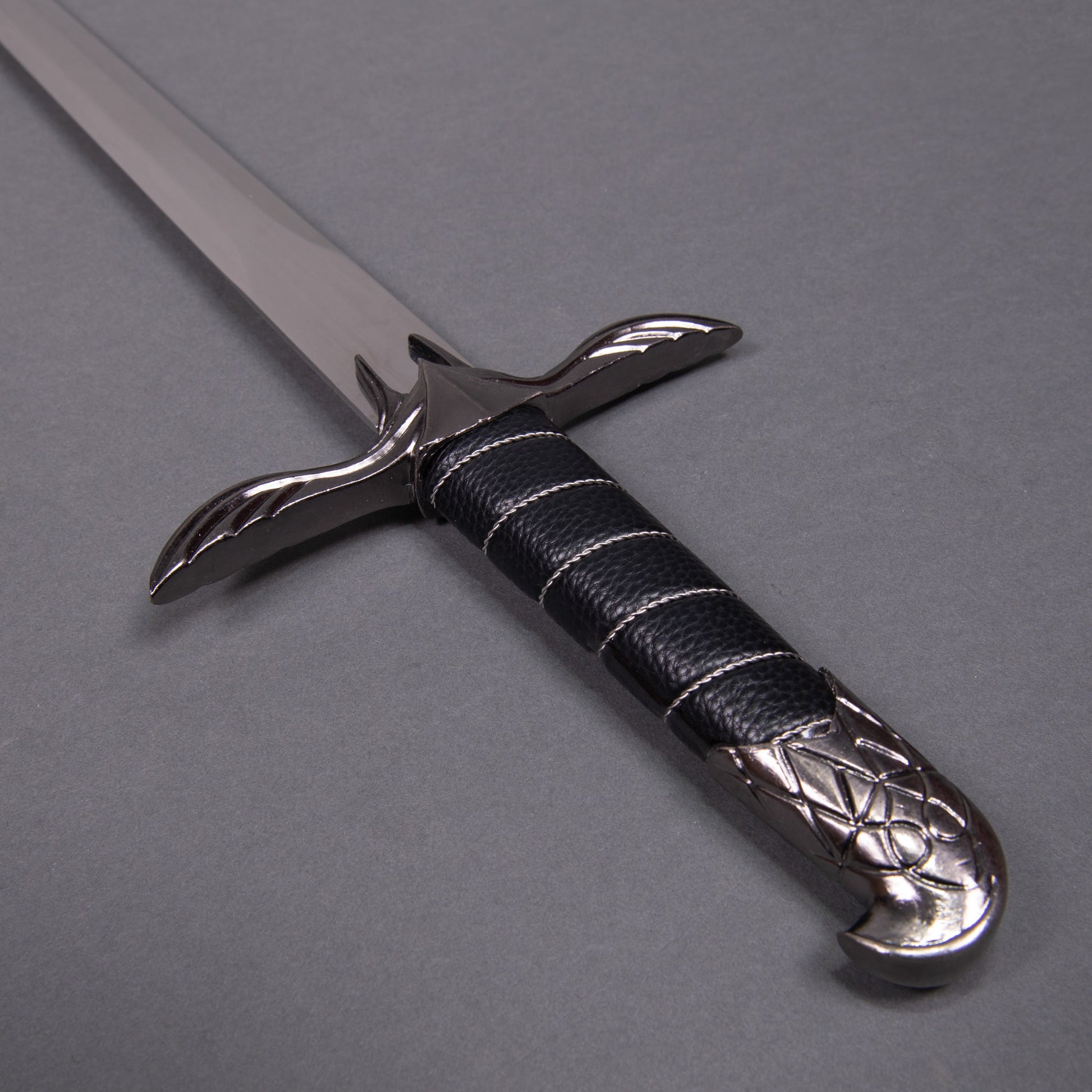 Altair (Assassins) Style Sword