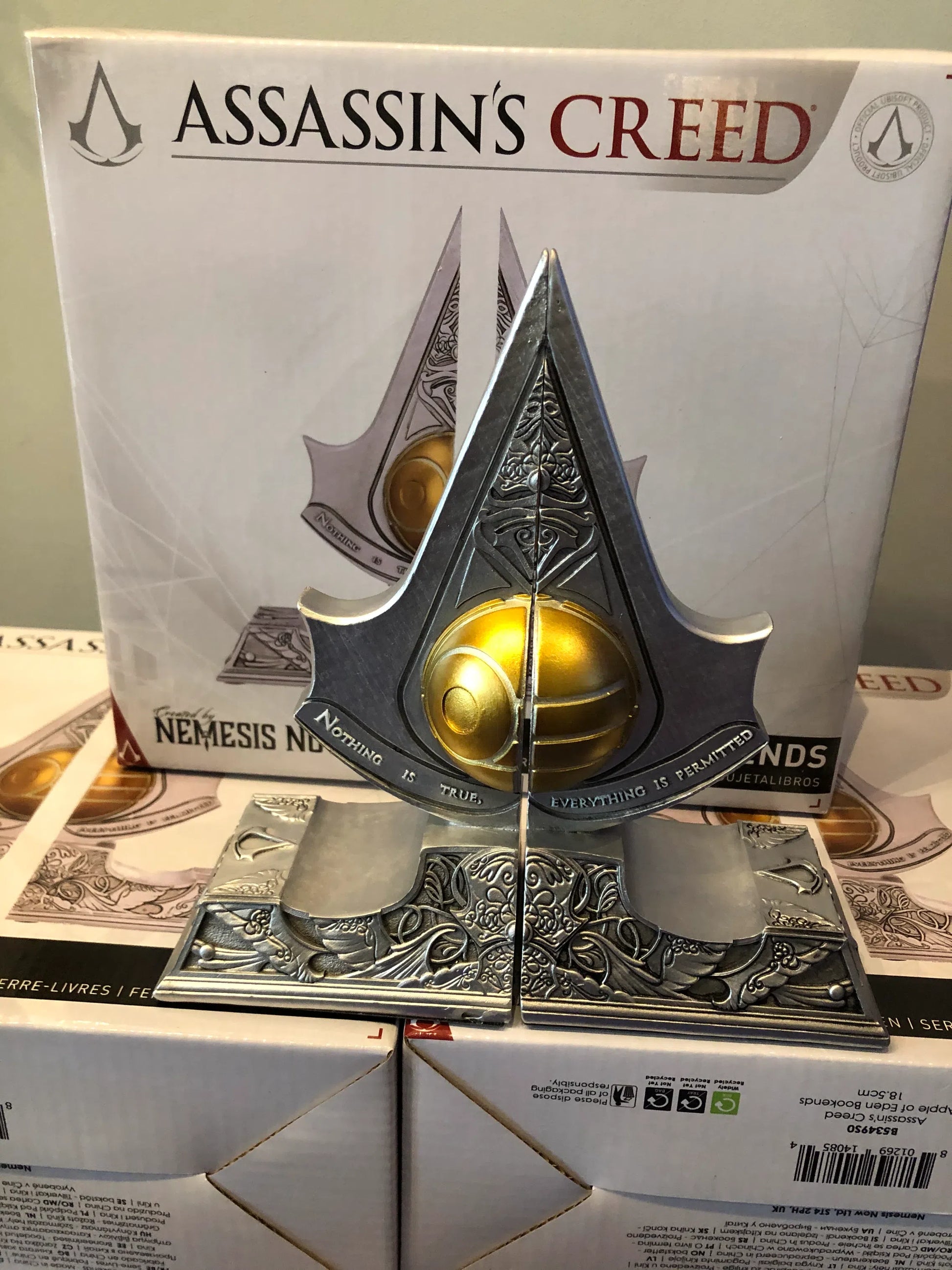 Apple of Eden (Bookends) Assassins Creed