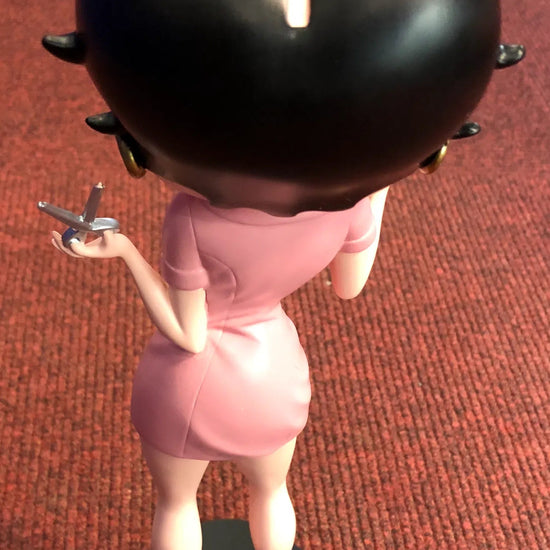 Betty Boop Figurine | Betty Hairdresser