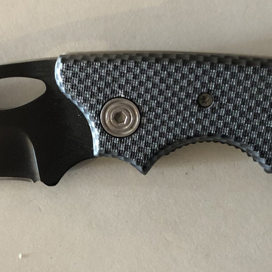 Carbon Fibre Effect Lock Knife