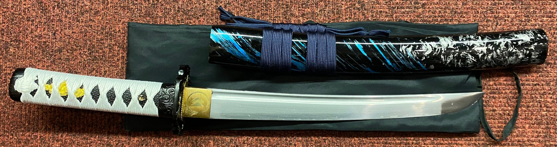 Ghost Tanto Sword