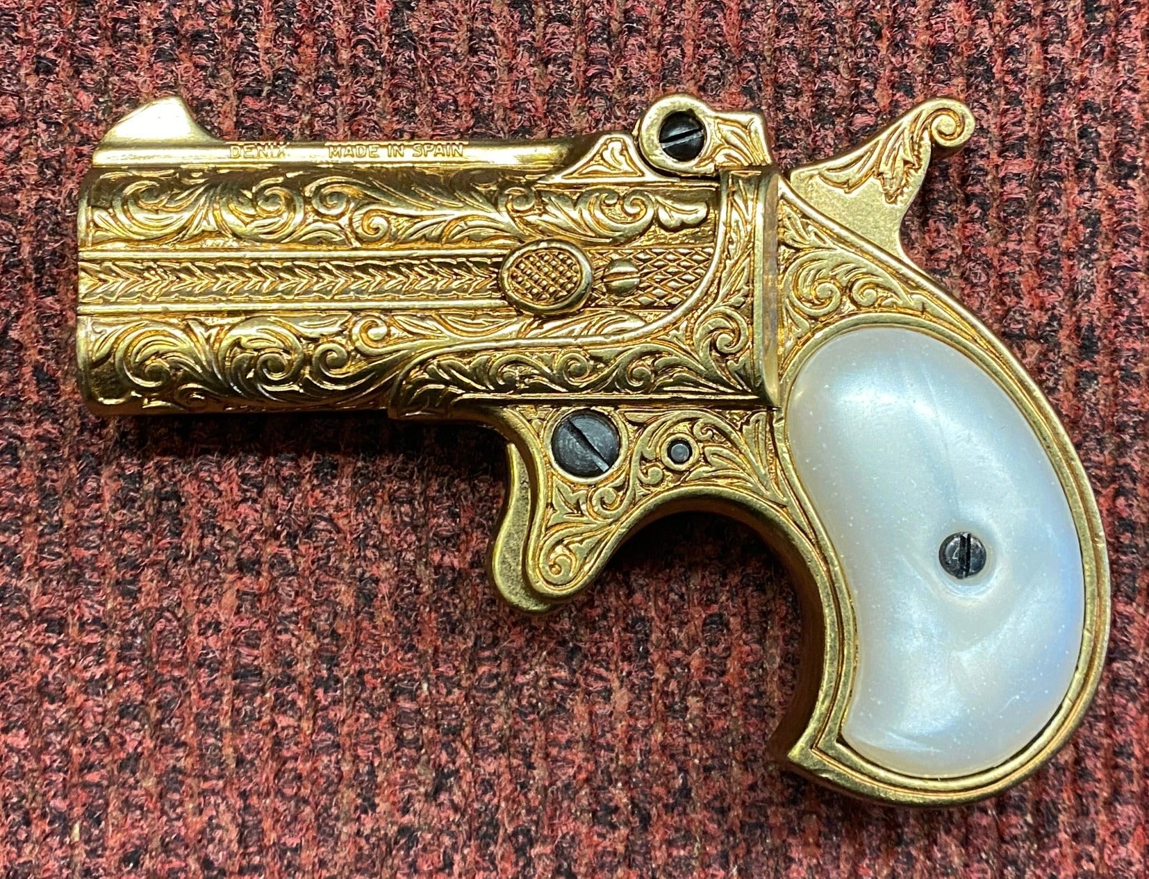 Double Barrelled Derringer (AW604)-Collectable-Ancient Warrior