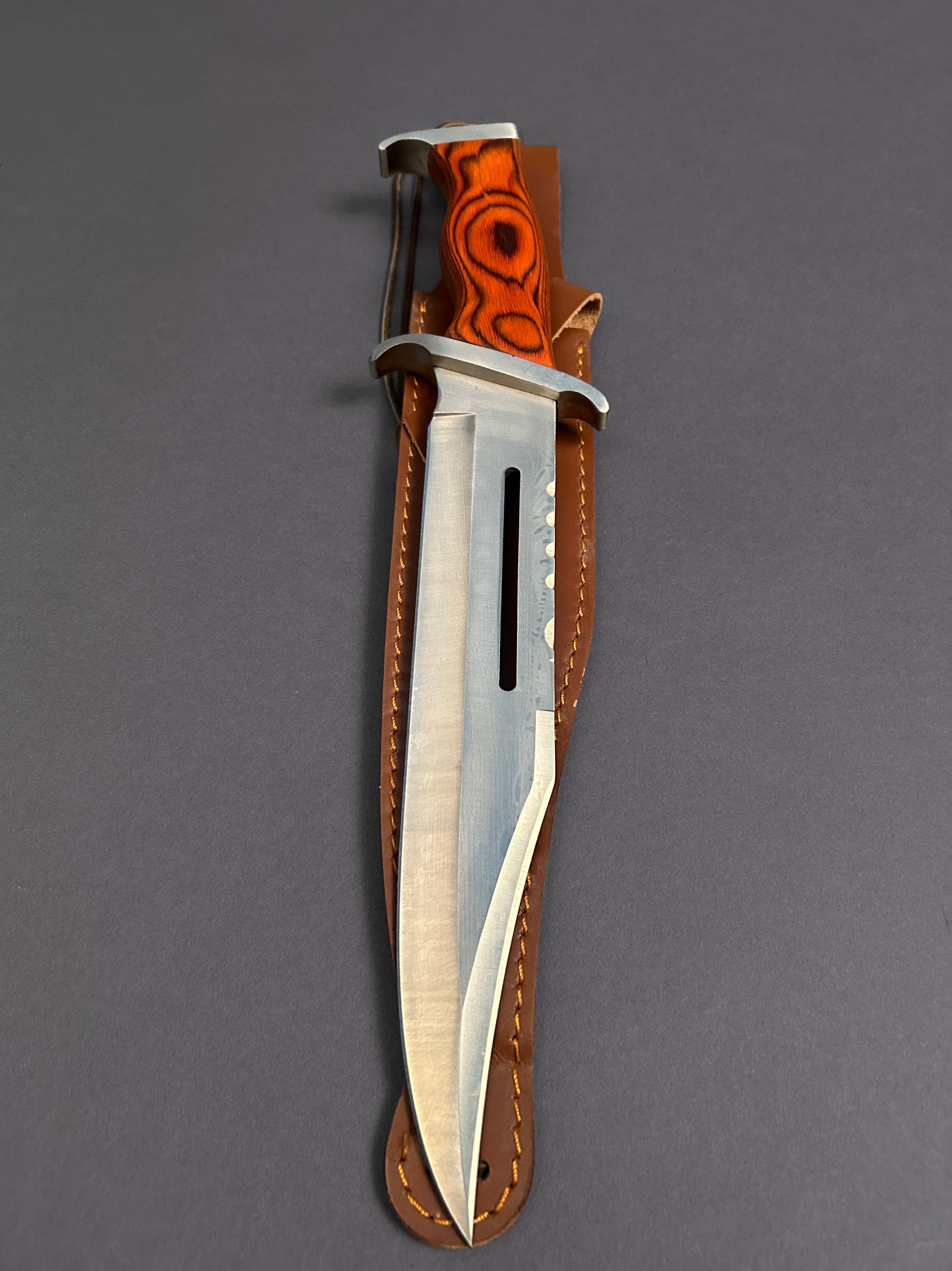 Deluxe Fixed Blade III Knife