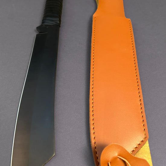 Deluxe IV Machete