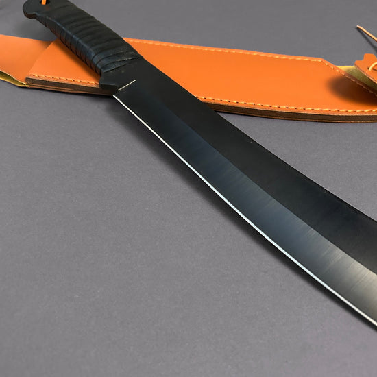 Deluxe IV Machete