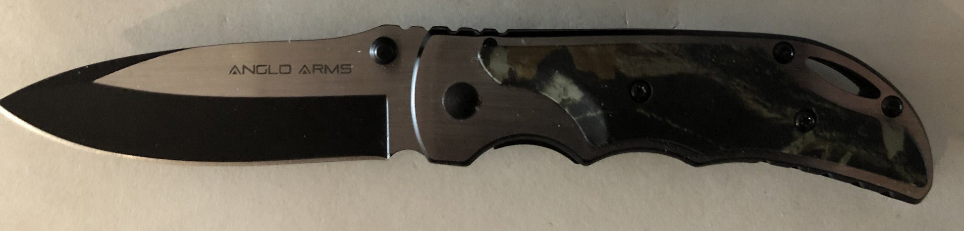 Two Tone Camo Lock Knife