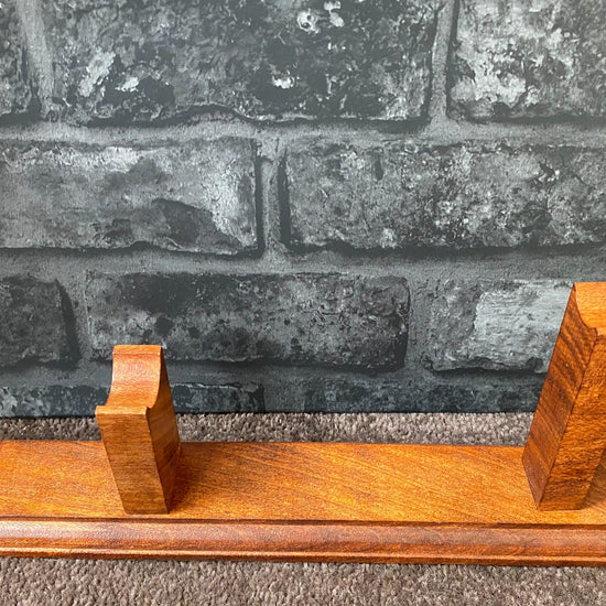 Wooden Stand (AW822)