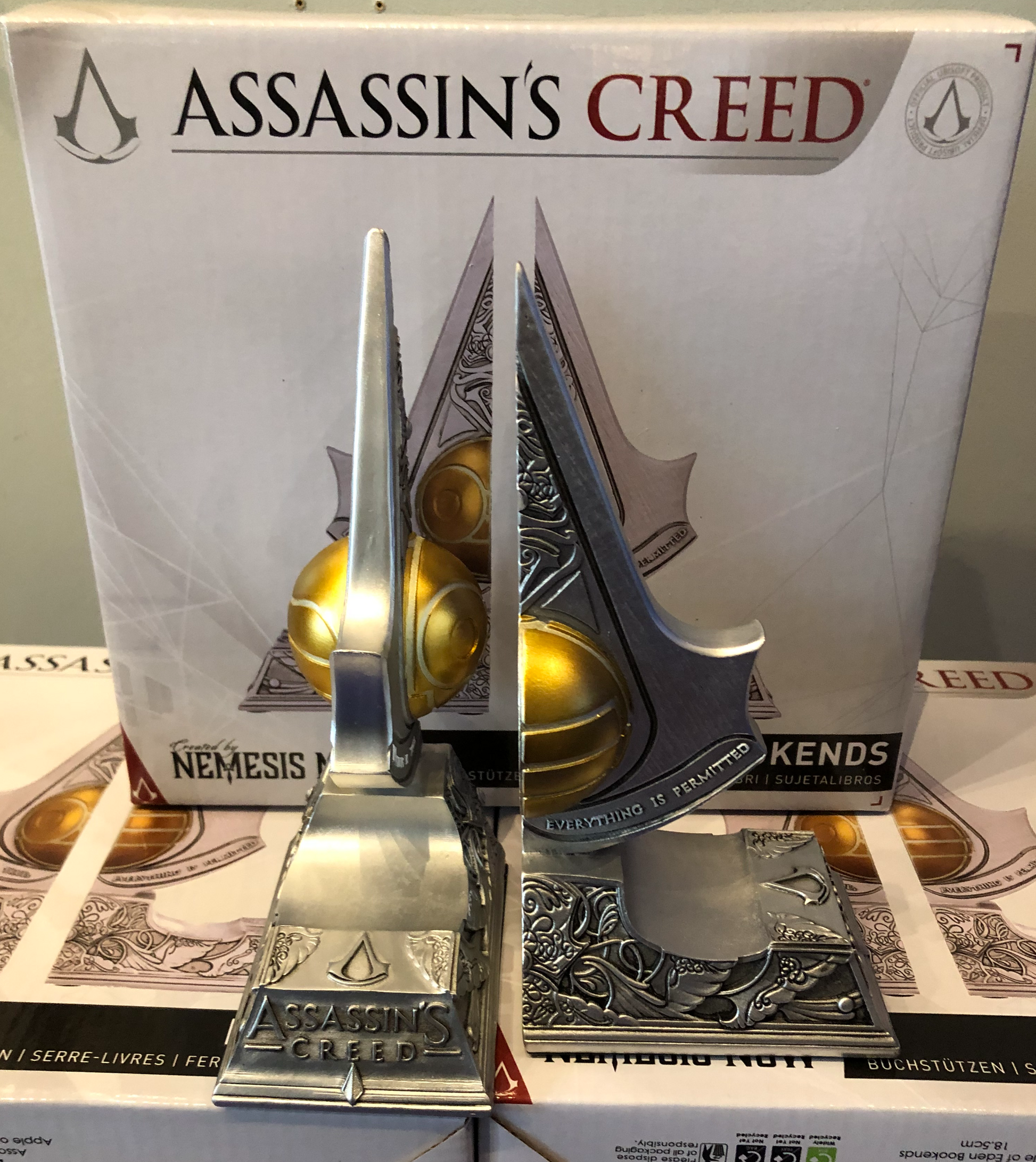 Apple of Eden (Bookends) Assassins Creed (AW961)-Official License-Ancient Warrior